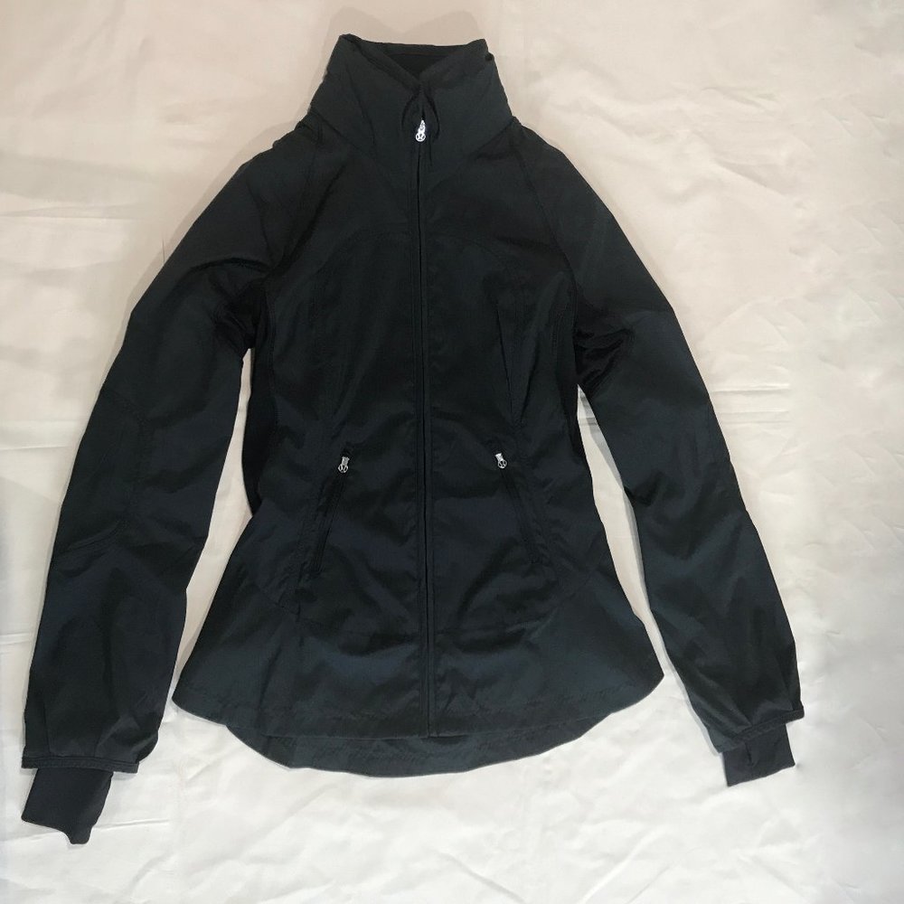 Like New Lululemon Run: Make A Break Jacket (worn once)